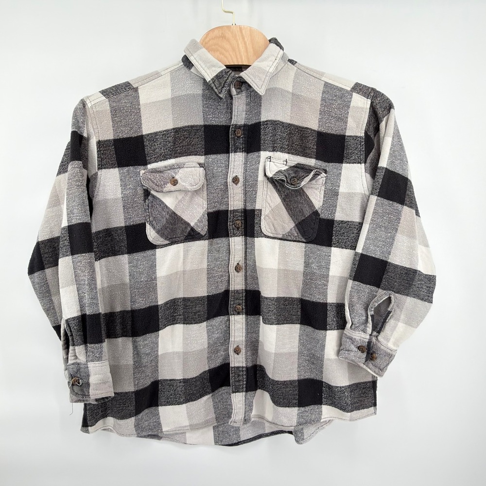 BTC Bay Trading Co Flannel Shirt Mens 2XL Black Gray White Buffalo Plaid Cotton